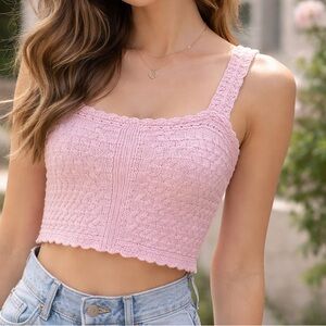 Hollister Soft‑Pink Knit Crop Tank – Size Small